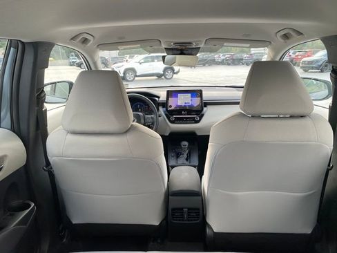 New 2026 Toyota Corolla Cross L image 12