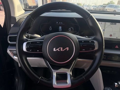 Used 2023 Kia Sportage EX FWD image 30
