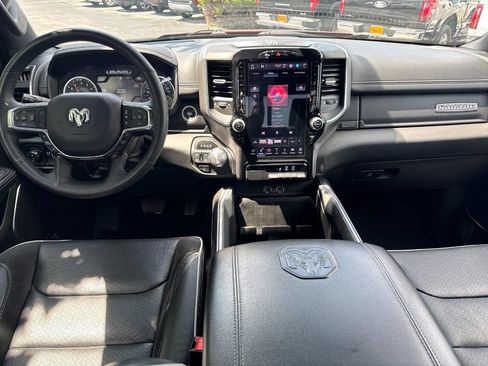 Used 2025 RAM 1500 Laramie AWD/4WD image 11