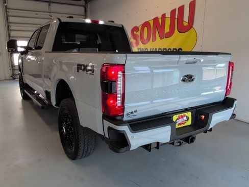 New 2026 Ford F250 XLT w/ XLT Premium Package AWD/4WD image 34