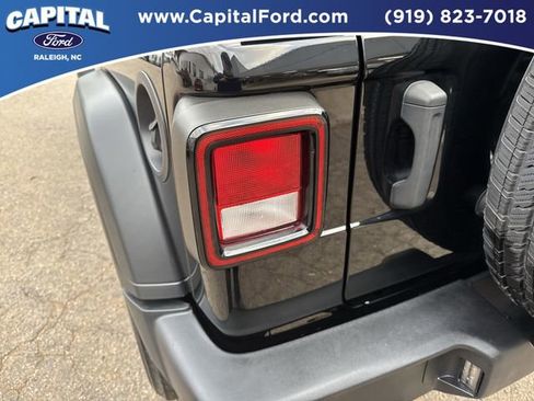 Used 2021 Jeep Wrangler Unlimited Sport S image 15