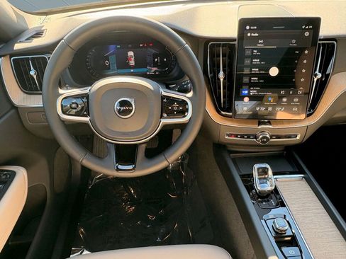 New 2026 Volvo XC60 B5 Plus w/ Climate Package AWD/4WD image 22