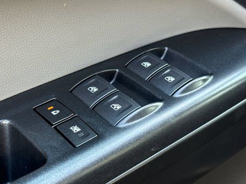 Used 2021 GMC Canyon Elevation Standard w/ Convenience Package RWD image 19