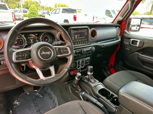 Certified 2022 Jeep Gladiator Mojave w/ Trailer Tow Package image 16