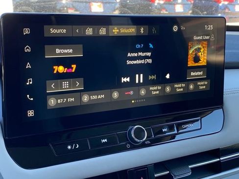 New 2025 Mitsubishi Outlander SE image 21