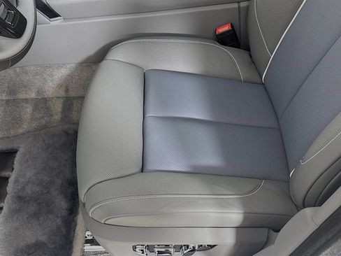 New 2026 Rolls-Royce Cullinan AWD/4WD image 19