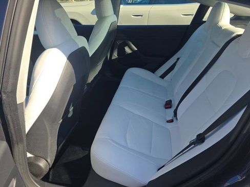 Used 2023 Tesla Model 3 Standard Range image 7