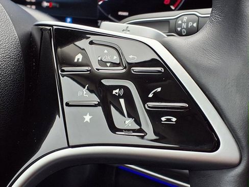 Certified 2024 Mercedes-Benz GLS 450 4MATIC image 10