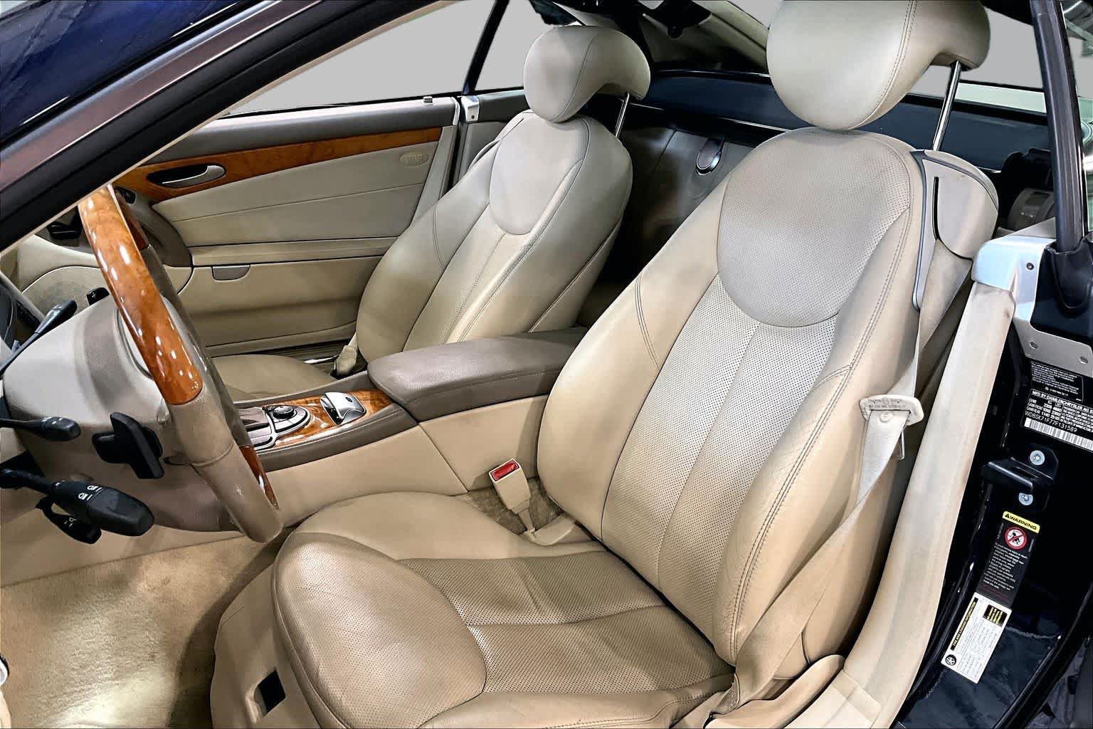 Used 2007 Mercedes-Benz SL 550 image 8
