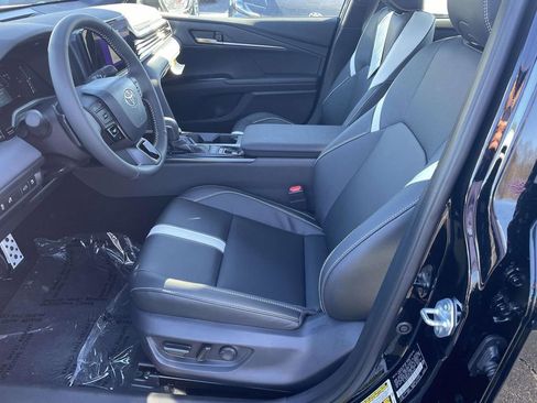 New 2026 Toyota Camry SE FWD image 29
