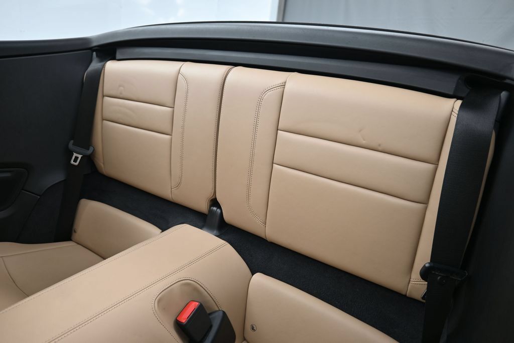 Certified 2020 Porsche 911 Carrera 4S AWD/4WD image 6