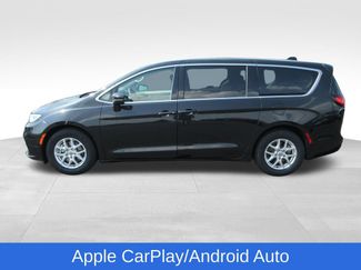 Used 2023 Chrysler Pacifica Touring-L FWD video 2
