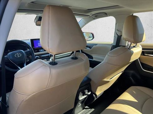 Certified 2023 Toyota RAV4 XLE Premium image 17