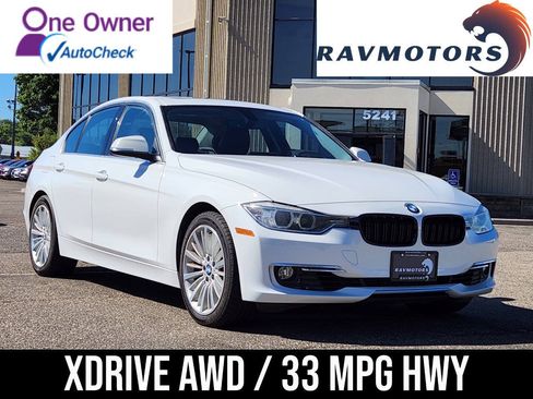 Used 2014 BMW 328i xDrive Sedan AWD/4WD image 1