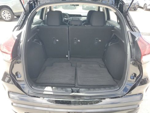 Used 2024 Nissan Kicks S FWD image 15