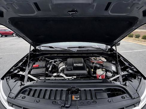 Used 2021 Chevrolet Silverado 1500 LT image 9