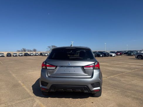 Used 2023 Mitsubishi Outlander Sport ES image 19