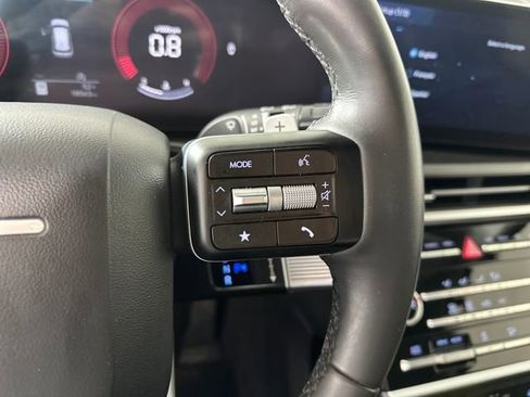 Used 2024 Hyundai Santa Fe SE image 16