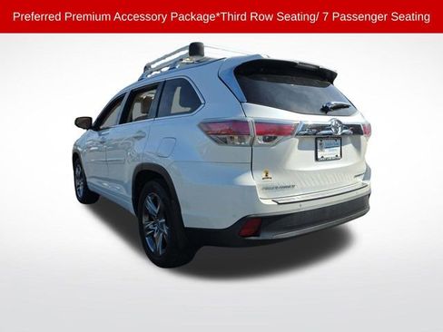 Used 2015 Toyota Highlander Limited Platinum AWD/4WD image 2