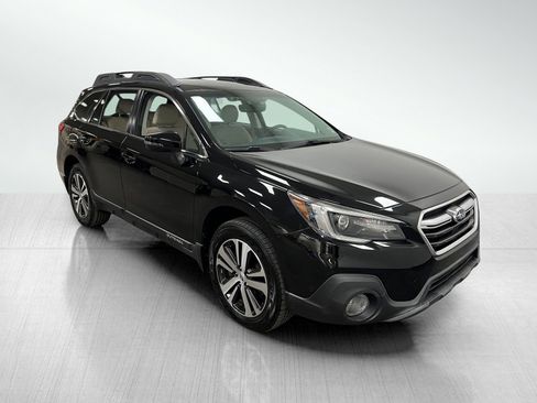 Used 2019 Subaru Outback 2.5i Limited w/ Popular Package #2 image 1