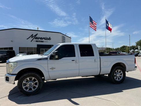 Used 2015 Ford F250 Lariat w/ Lariat Ultimate Package AWD/4WD image 1