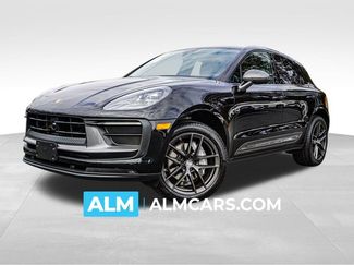 Used 2023 Porsche Macan Turbo video 1