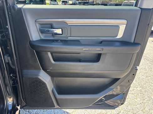 Used 2022 RAM 1500 Classic SLT w/ Protection Group AWD/4WD image 16