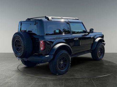 Used 2025 Ford Bronco Badlands AWD/4WD image 9