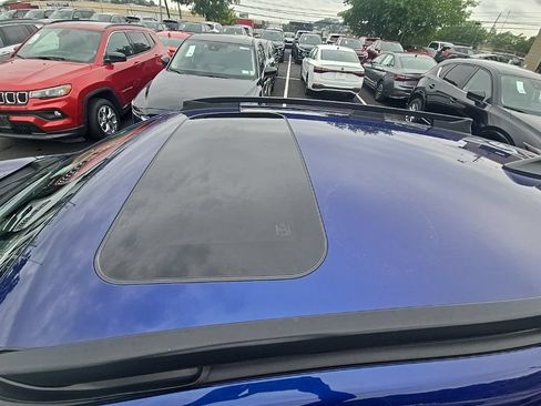 Used 2025 Subaru Crosstrek 2.5i Premium AWD/4WD image 6