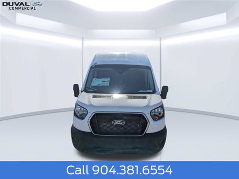 New 2026 Ford Transit 250 148 High Roof AWD image 9