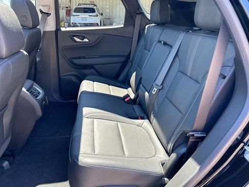 Used 2023 Chevrolet Blazer LT AWD/4WD image 24