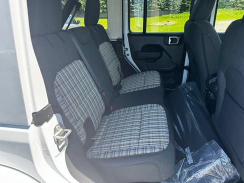 New 2026 Jeep Wrangler Unlimited Sport AWD/4WD image 16