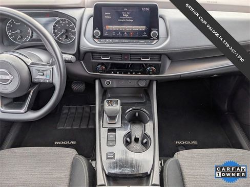 Used 2023 Nissan Rogue SV image 7