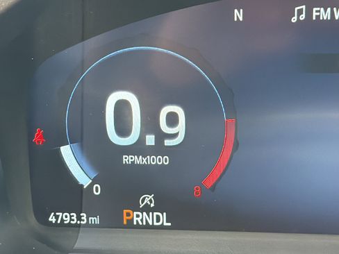Used 2025 Ford Explorer Active w/ Active Comfort Package RWD image 33