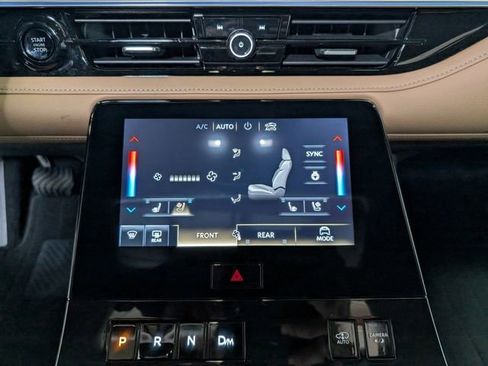 Used 2025 INFINITI QX80 Sensory AWD/4WD image 25