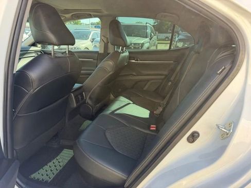Used 2021 Toyota Camry XSE w/ Cold Weather Package FWD image 8
