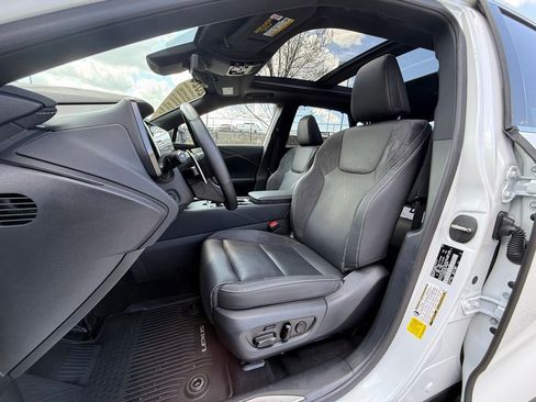 Certified 2024 Lexus RX 450h AWD w/ Convenience Package image 22