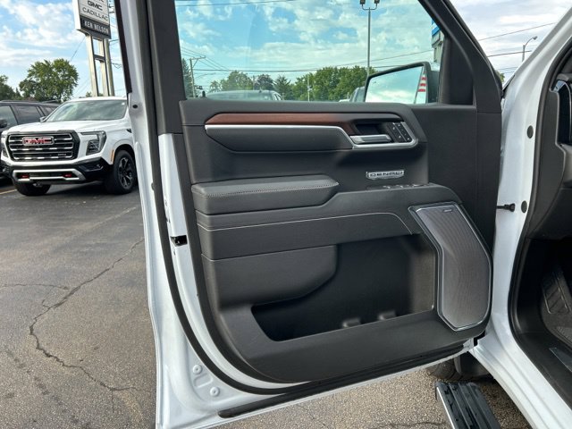 Used 2026 GMC Sierra 1500 Denali AWD/4WD image 24