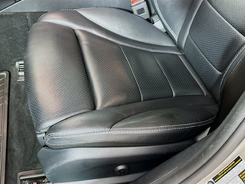 Used 2020 Mercedes-Benz C 300 4MATIC Sedan image 9
