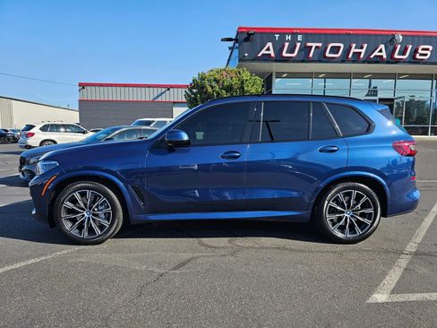 Used 2023 BMW X5 xDrive45e w/ Executive Package AWD/4WD image 2