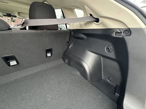 Used 2022 Subaru Crosstrek 2.0i image 28