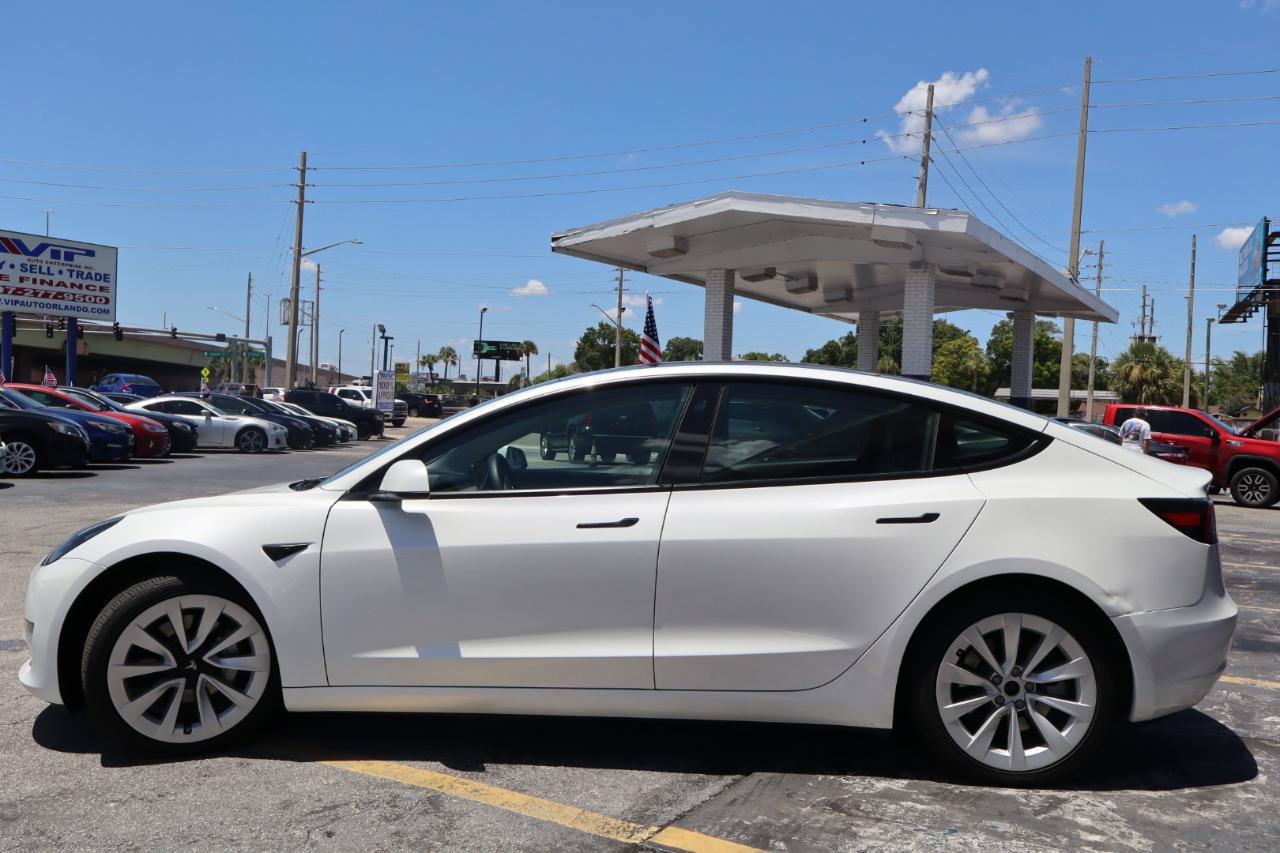 Used 2023 Tesla Model 3 Standard Range RWD image 6