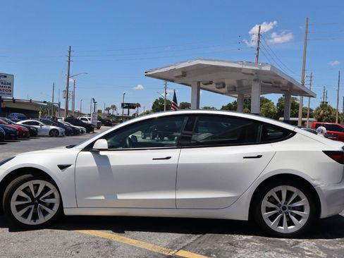 Used 2023 Tesla Model 3 Standard Range RWD image 6