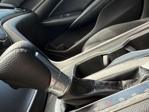 Used 2018 Honda Accord LX image 48