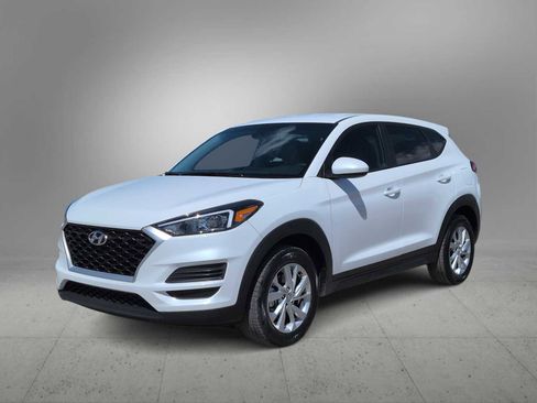 Certified 2021 Hyundai Tucson SE image 4