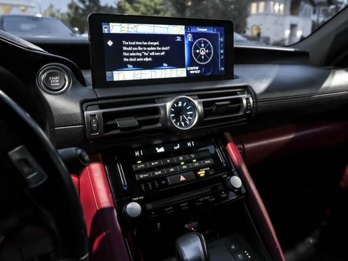 Used 2022 Lexus IS 500 image 25