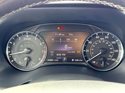 Used 2024 INFINITI QX80 Luxe image 30