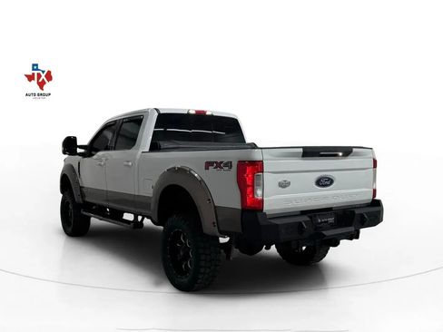 Used 2018 Ford F250 King Ranch AWD/4WD image 4