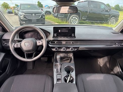 Used 2023 Honda Civic LX image 17