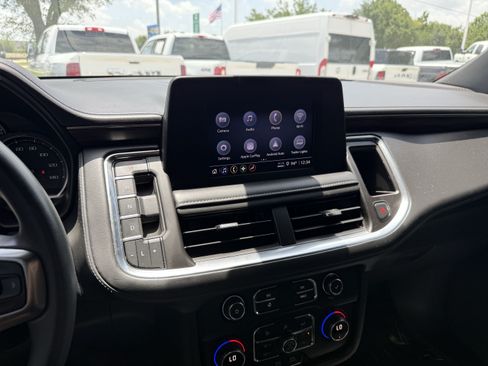 Used 2021 Chevrolet Tahoe 2WD w/ Remote Keyless Entry Package image 19